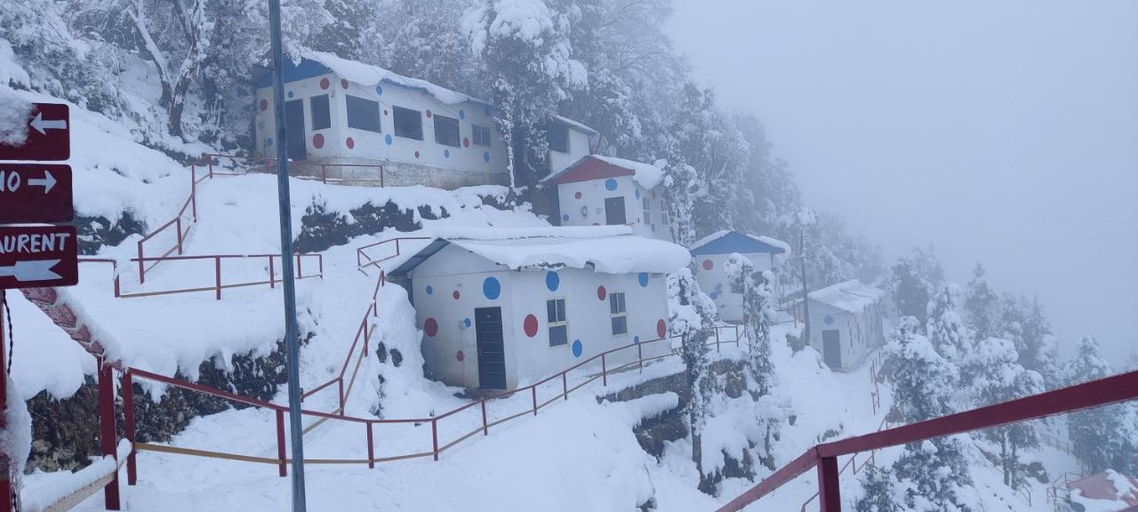 Dev Bhoomi Resort Kanatal Esterno foto